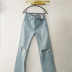 90s Relaxed Jean High-Rise